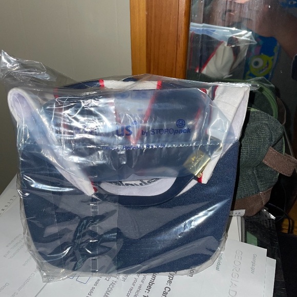 Brand new Valvoline deadstock with adjustable strap - Picture 2 of 2